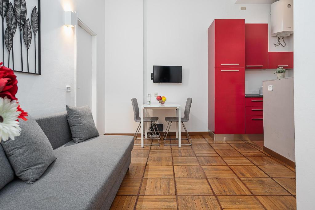 Classbnb - Two apartments 400 meters from the Duomo