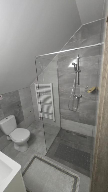 Koupelna v ubytování Apartmani Marijamagdalena