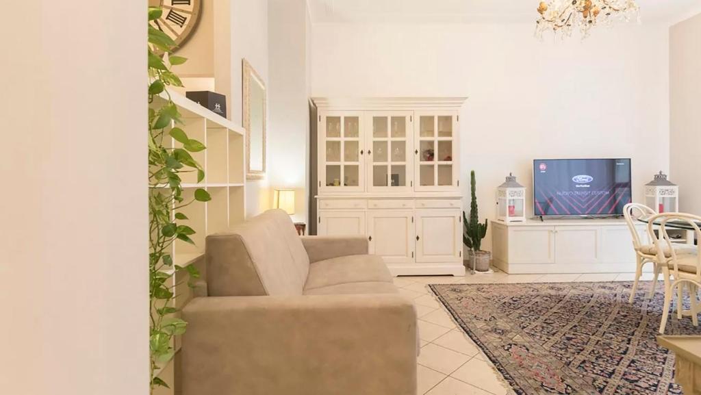 Classbnb - Two apartments 400 meters from the Duomo