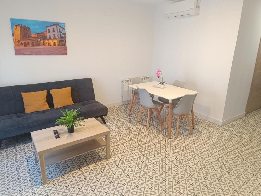 Al-Qazeres Suites - 15