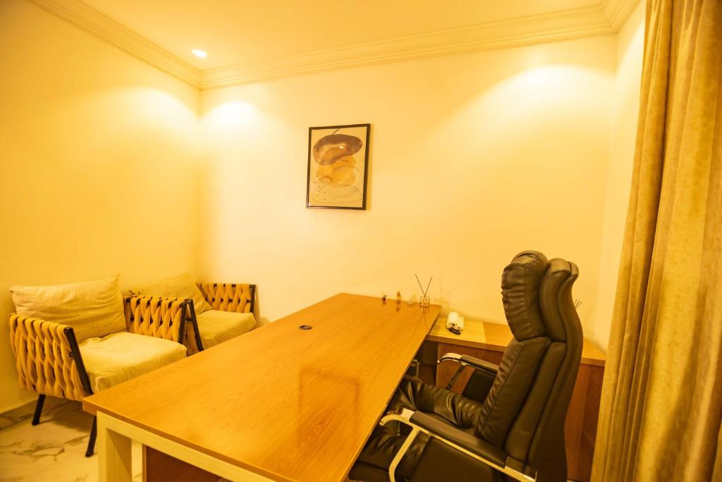 Posezení v ubytování Db Continental Loft Apartment
