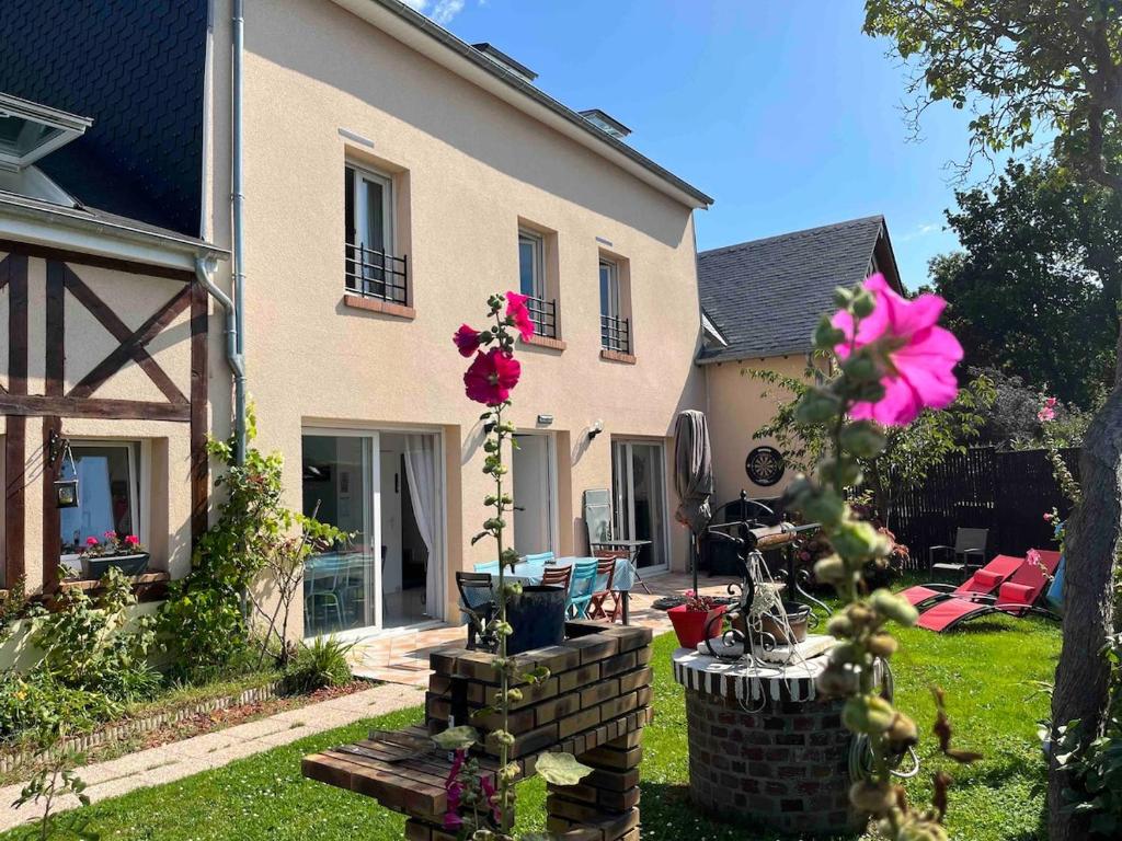 Taman di luar Maison-4 chambres-Parking-Forêt-Wifi-Normandie