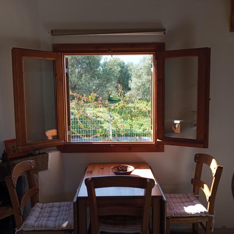 Posezení v ubytování Cottage1Το μικρό σπίτι στο λιβαδι