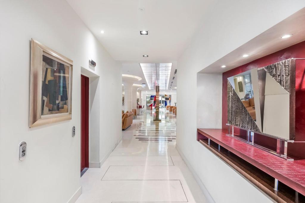 Art Hotel Navigli - Resim 38