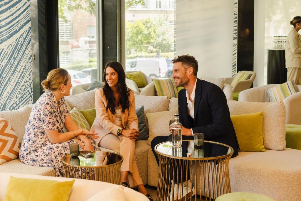 Crowne Plaza Madrid - Centre Retiro by IHG - Resim 2