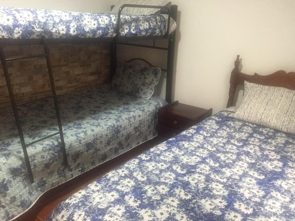 Postel nebo postele na pokoji v ubytování Vivienda Turística "El Coronel"