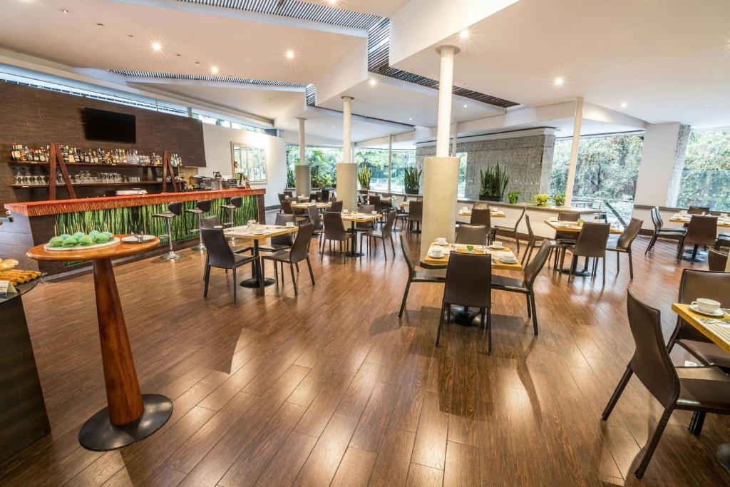Restaurace v ubytování Four Points by Sheraton Medellín