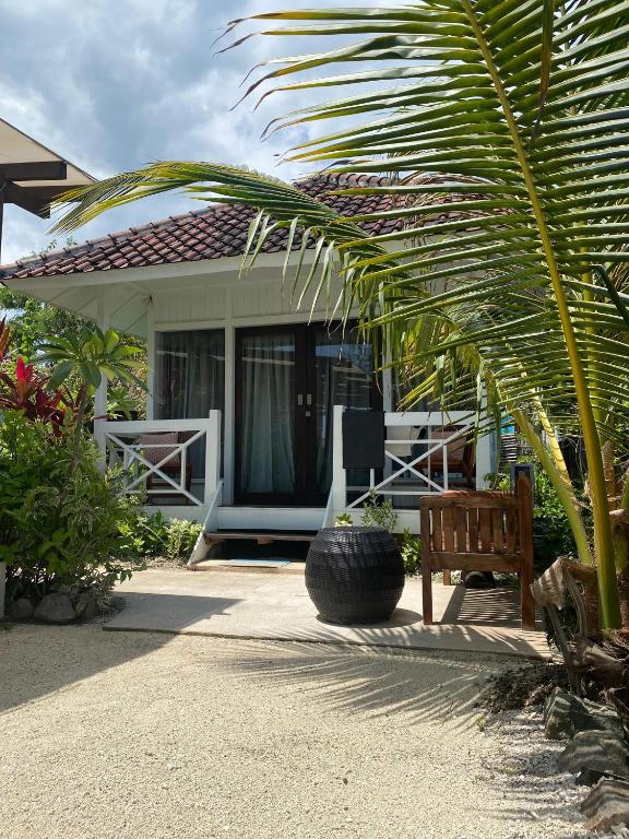 The High Dive Gili Gede by Ultimate Resorts - 7