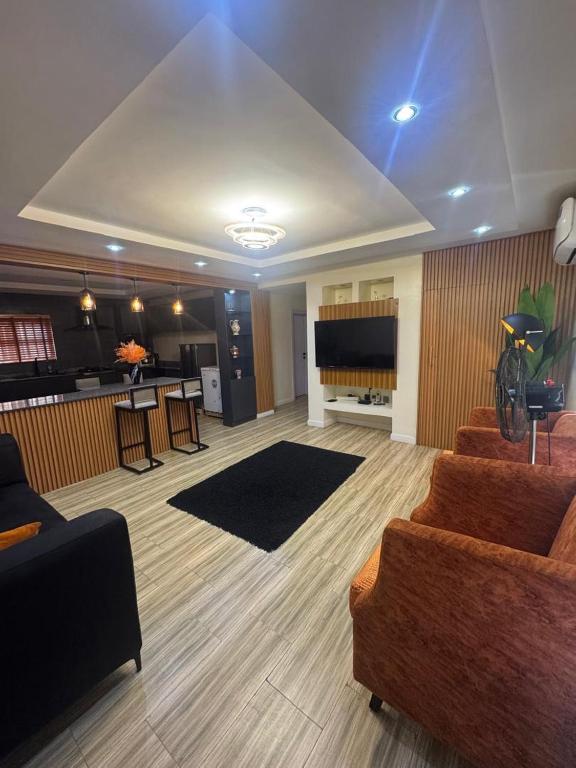 Posezení v ubytování CEDARWOOD APARTMENT, Lagos