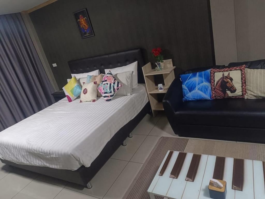 Apsara Inn - Resim 16