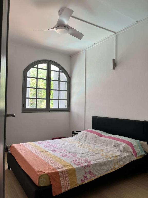 Postel nebo postele na pokoji v ubytování Villa Tropic Adel