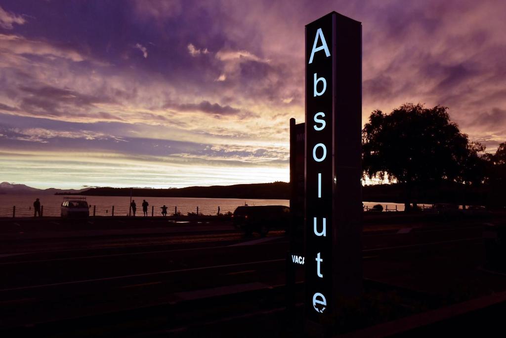 Absolute Lake View Motel - Resim 13