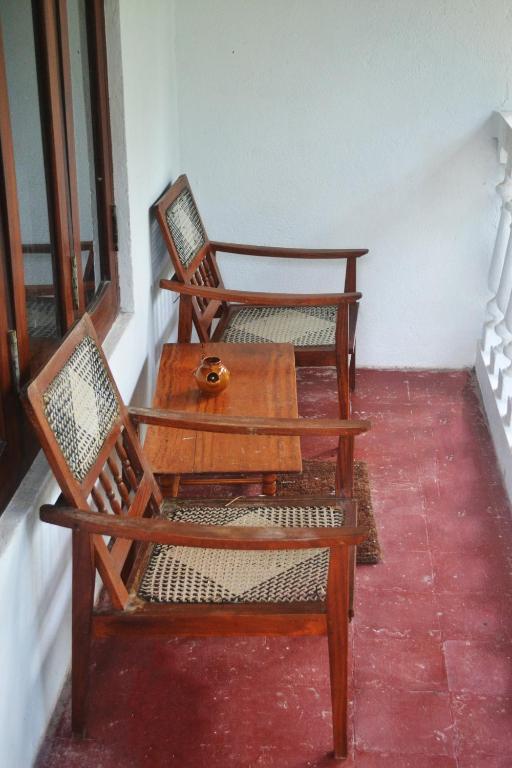 Ruang duduk di My Place Hikkaduwa