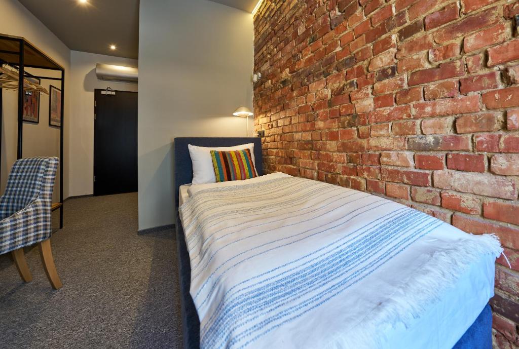 Hotel Sobieskiego 9 - Single Room With Private Bathroom