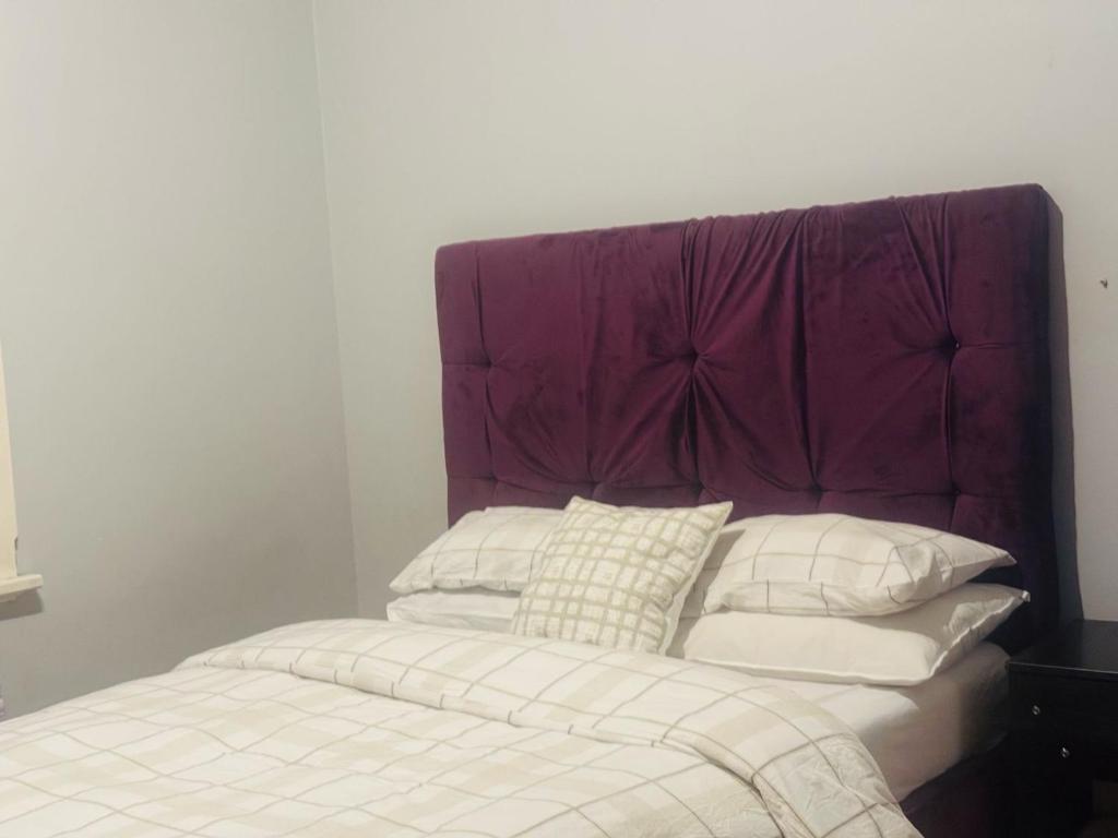 Ένα ή περισσότερα κρεβάτια σε δωμάτιο στο HomeAway Self Catering Accommodation