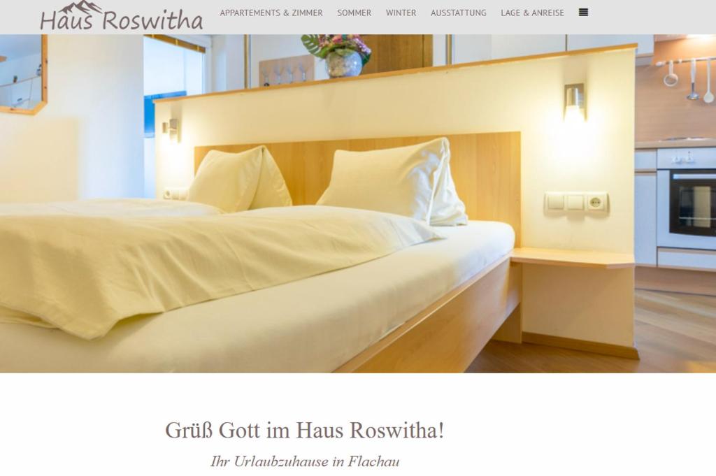 Postel nebo postele na pokoji v ubytování Haus Roswitha