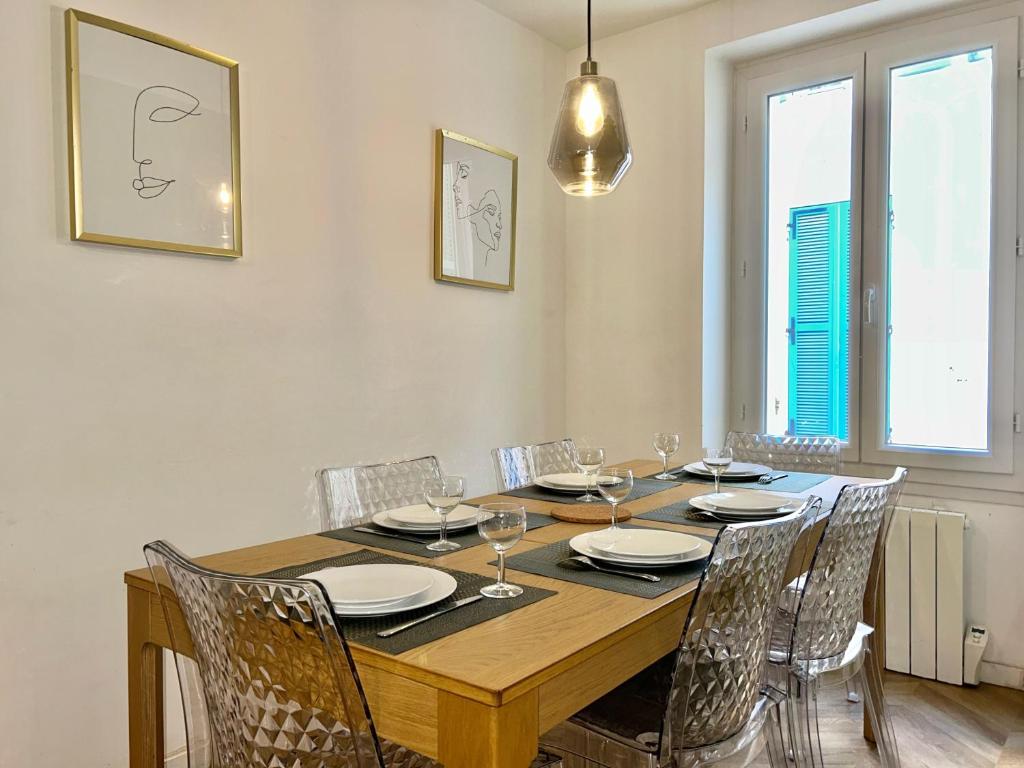 Fotografia z galérie ubytovania Chez Antho T4 - appartement moderne en plein cœur du Panier proche Vieux Port v destinácii Marseille