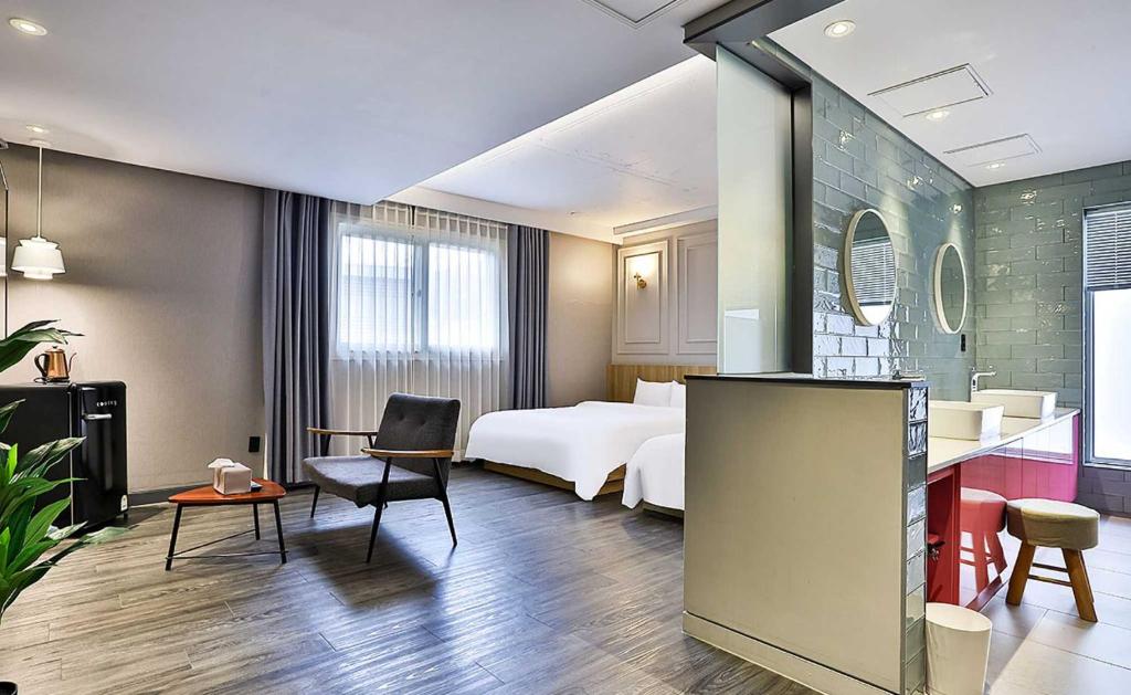 Hotel Crape Gyeongsan - Quarto Twin Premium - Funcionamento Da Casa