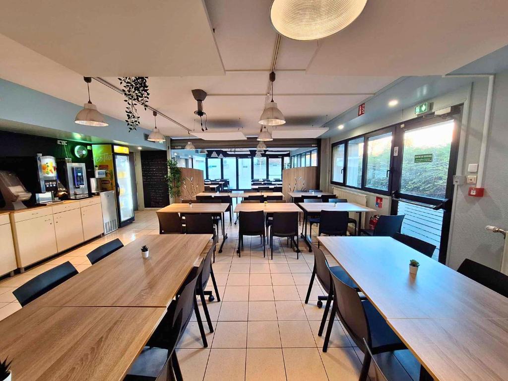 Restaurace v ubytování CIS de Champagne - Ethic Etapes