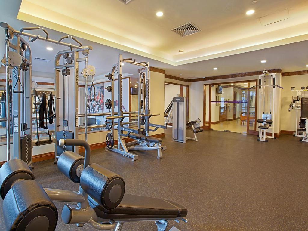 The fitness centre and/or fitness facilities at PARKROYAL Yangon