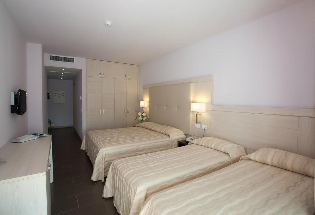 Hotel Porto Azzurro - 13