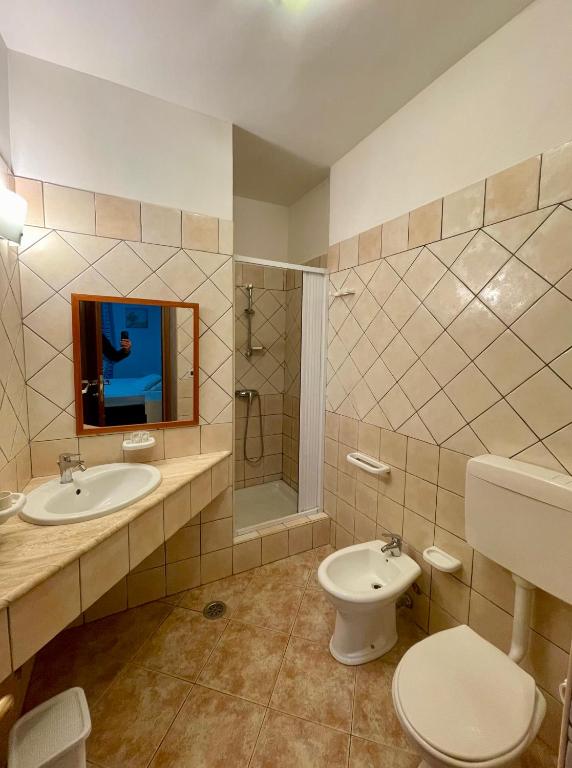 Koupelna v ubytování Il veliero blu camere sul porto