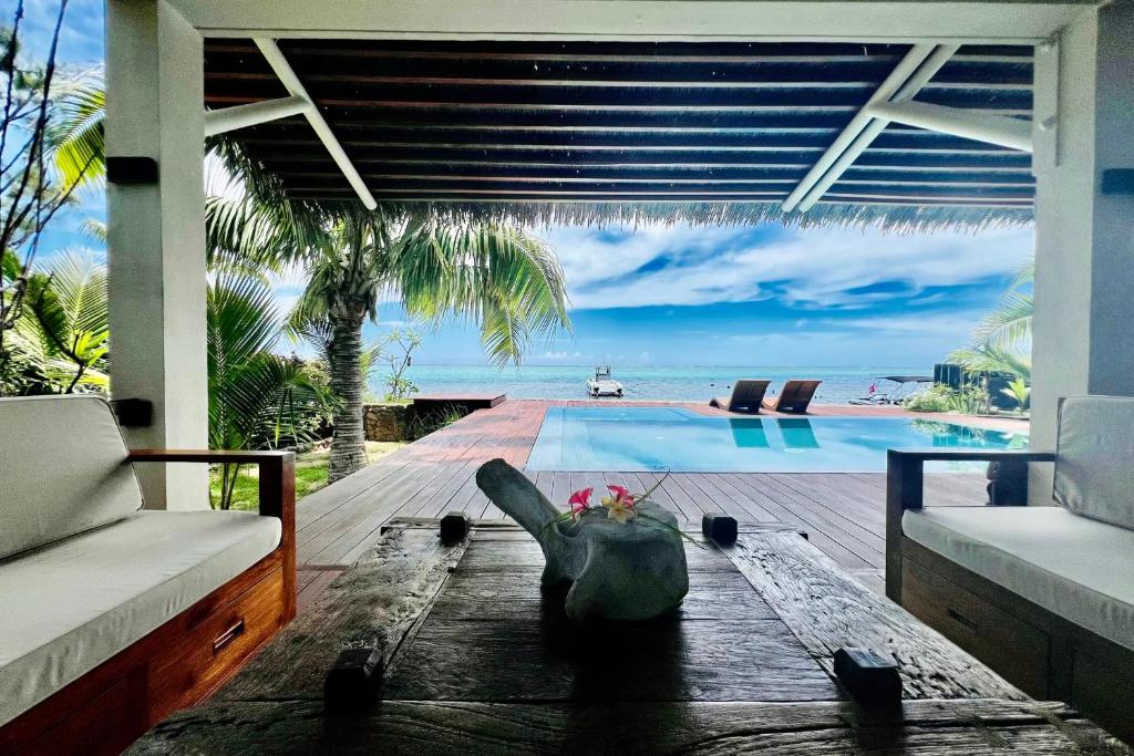 Villa Iti - 3BR Oceanfront Villa w Beautiful Pool - photo 11 - Moorea, Polynésie