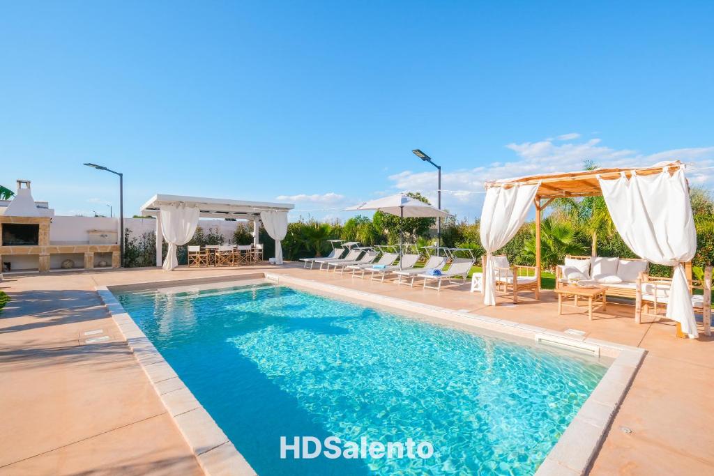 Bazén v ubytování Villa Palamita Luxury - Specchia nebo v jeho okolí