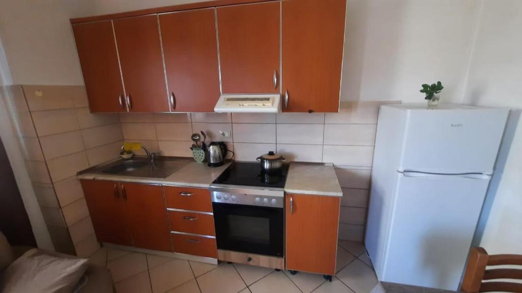 Kuchyň nebo kuchyňský kout v ubytování Crew Hostel 2