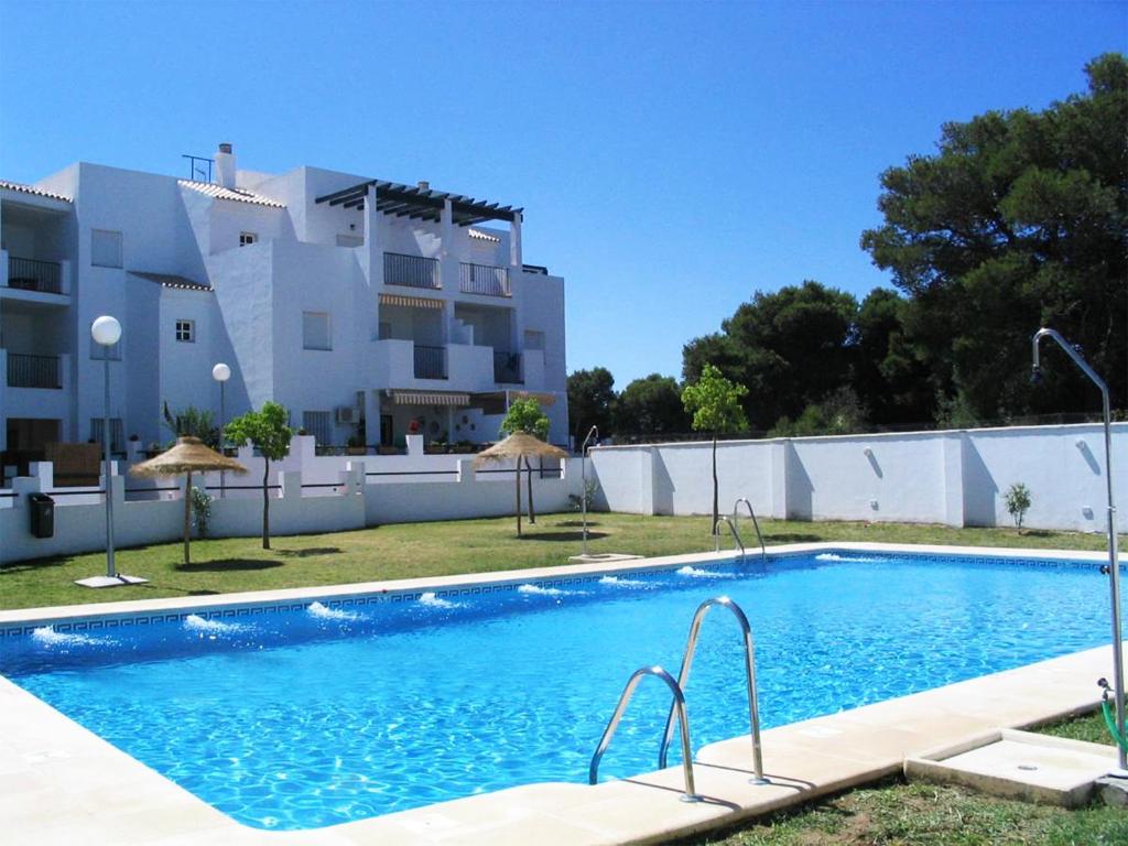 Atalaya Alma Apartamento con terraza y piscina comunitaria en Conil zona tranquila cerca al mar