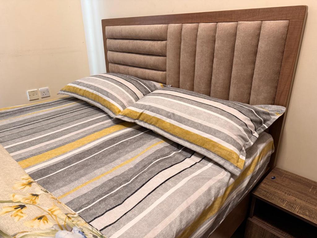 Postel nebo postele na pokoji v ubytování Premium Furnished studio