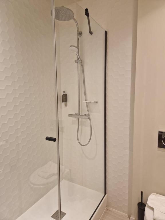 Hôtel Life Marseille VP - Vieux Port - Resim 25