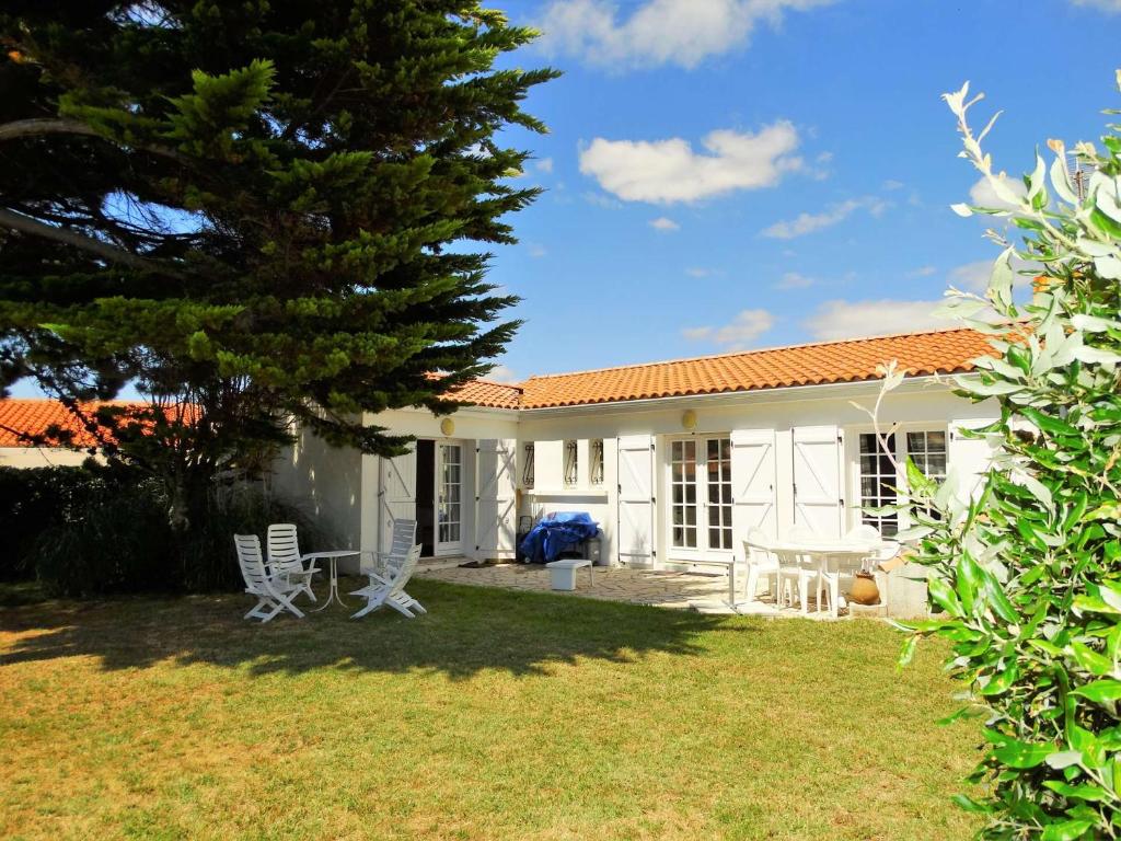 Κήπος έξω από το Frégate Saint Hilaire de Riez