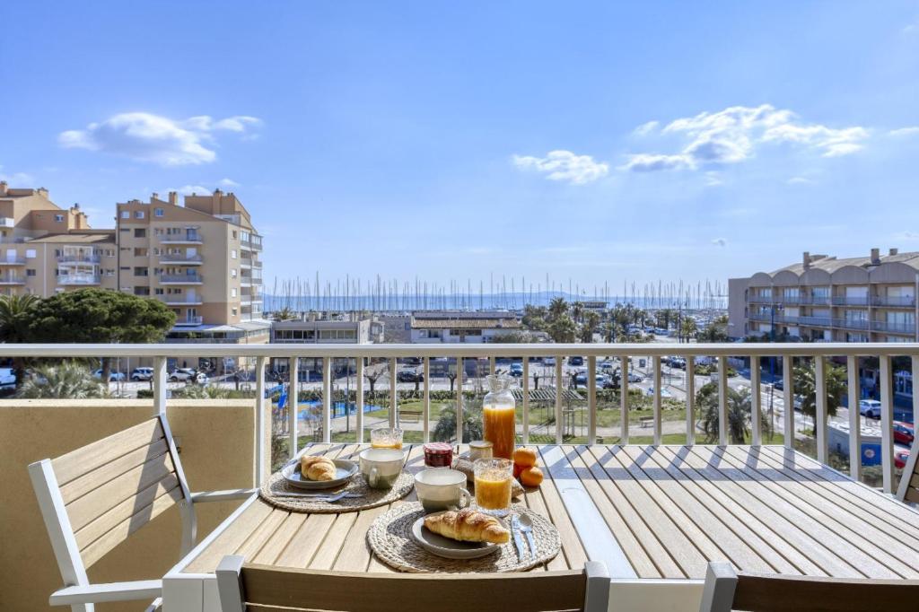 Μπαλκόνι ή βεράντα στο Beau Studio Vue Mer