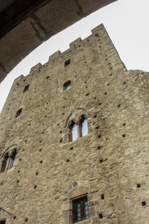Fotografie z fotogalerie ubytování Castel di Pietra v destinaci Pietra Montecorvino