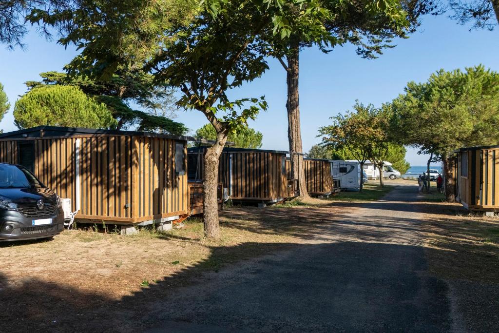 Fotografie z fotogalerie ubytování Campings Le Platin La Redoute v destinaci Rivedoux-Plage