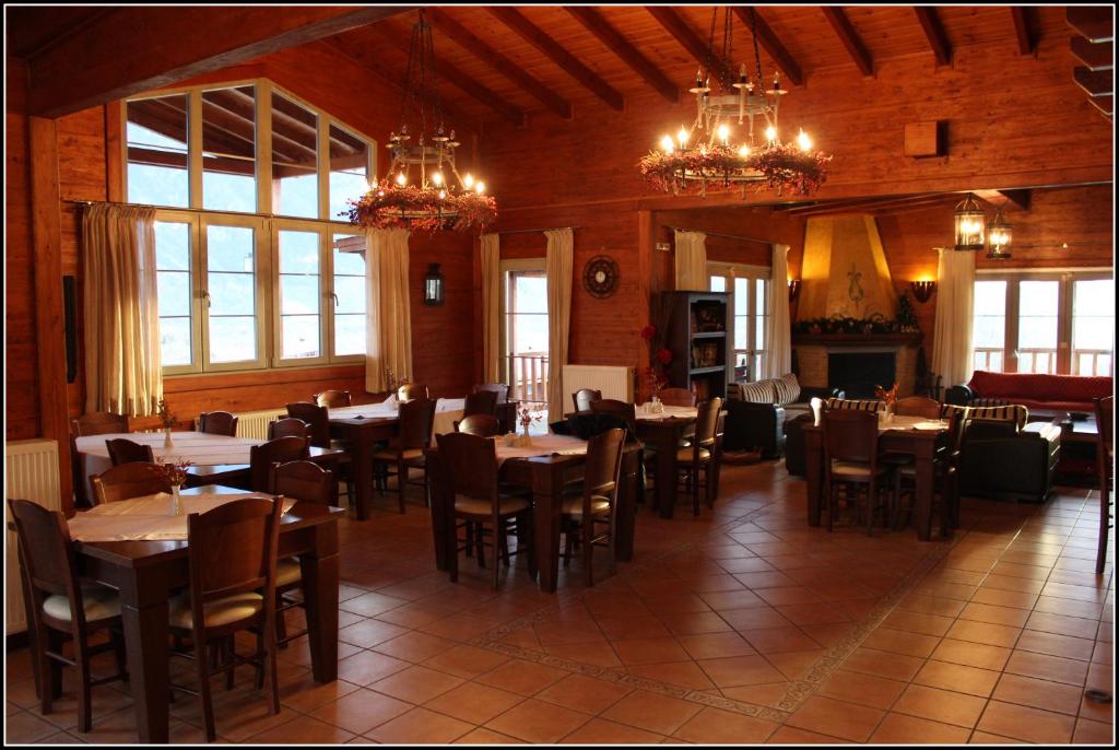 Restaurace v ubytování Villa Rustica