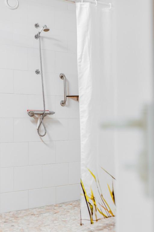 Koupelna v ubytování Caravan met wijds uitzicht