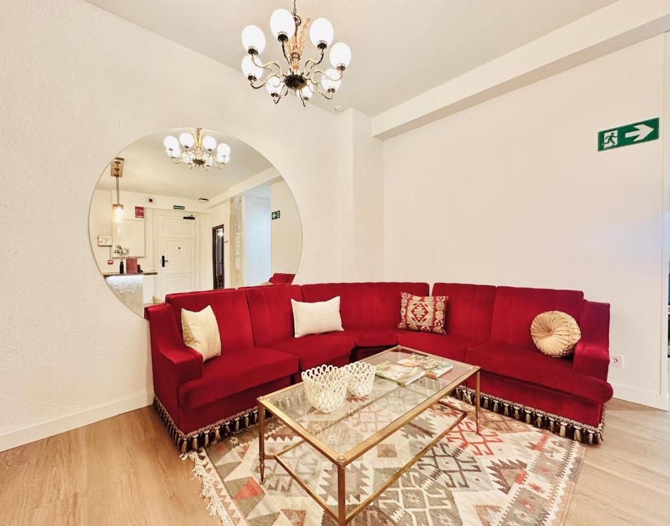 Autentic Boutique Moncloa - Resim 7