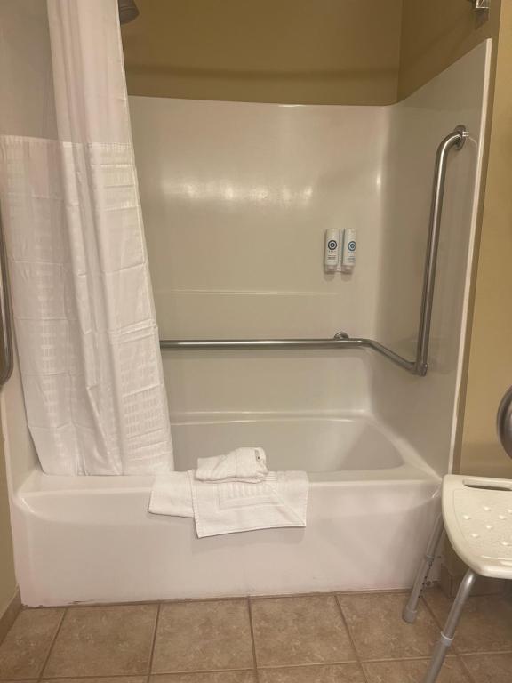 Comfort Inn New Holland Amish Country photo