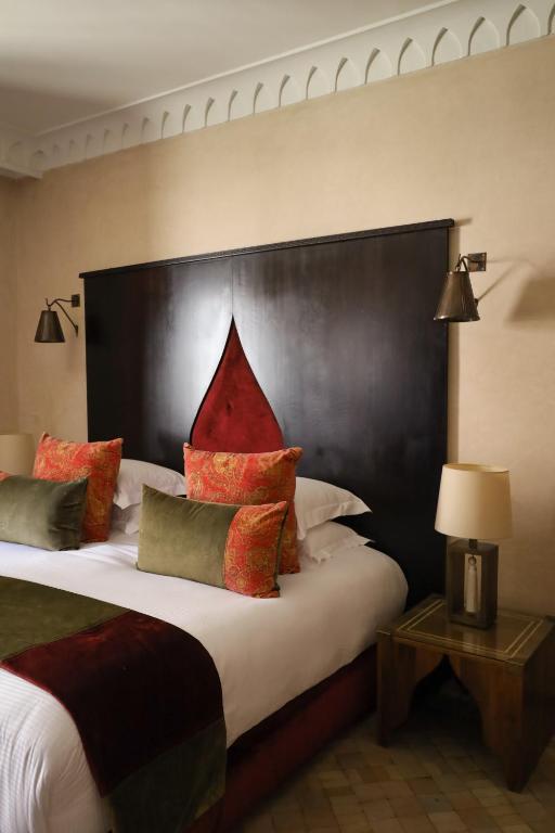 Postel nebo postele na pokoji v ubytování Riad Fes - Relais & Châteaux