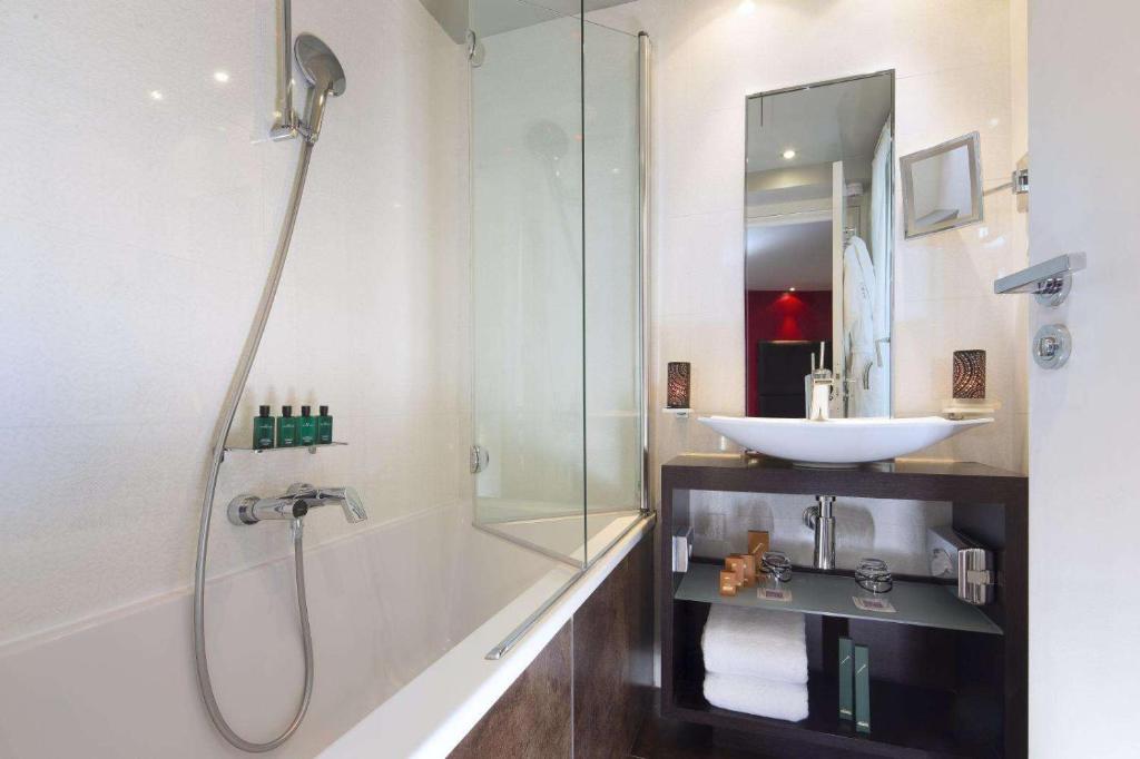 Grand Hotel Saint Michel - Resim 9