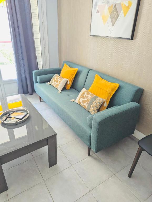Posedenie v ubytovaní 2 bedroom luxury flat with Balcony Cannes Center