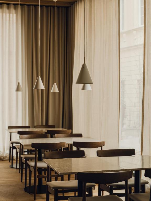 PURO Warszawa Stare Miasto - Resim 43