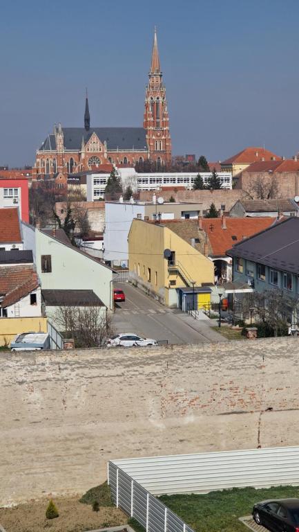 Nespecifikovaný výhled na destinaci Osijek nebo výhled na město při pohledu z apartmánu