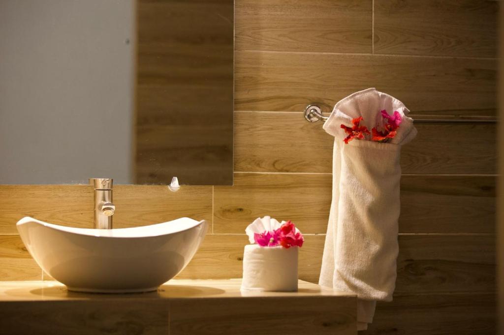 Un baño de Afreeka Beach Hotel