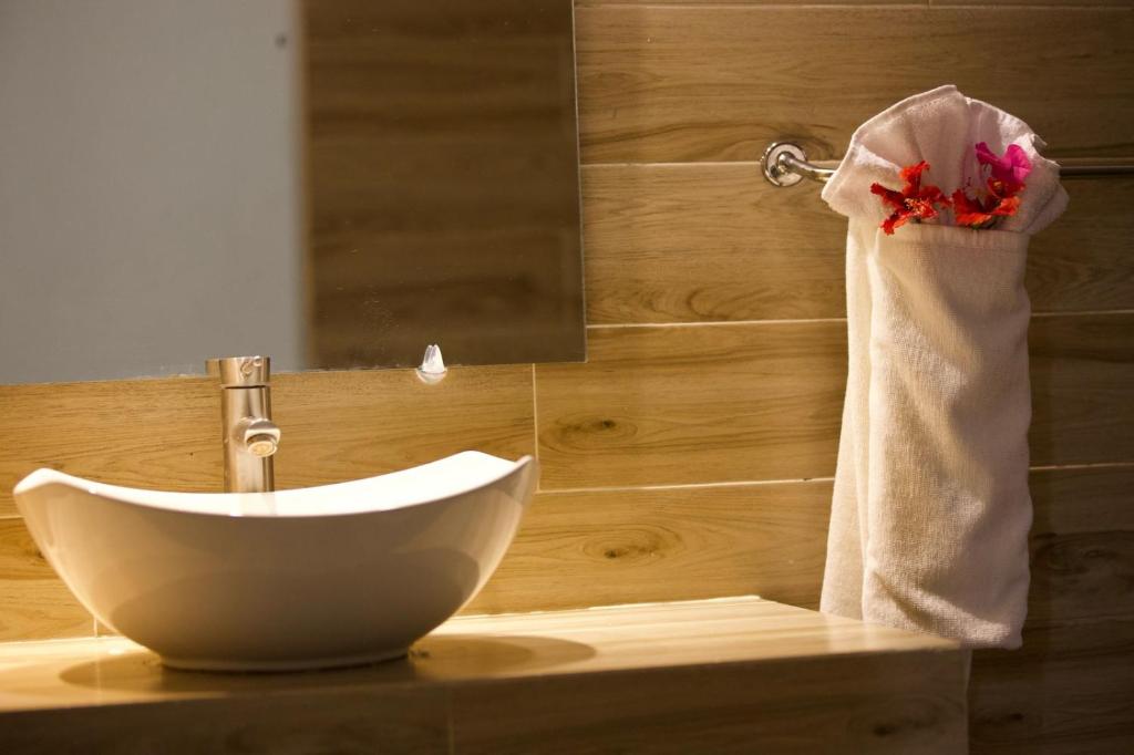 Un baño de Afreeka Beach Hotel