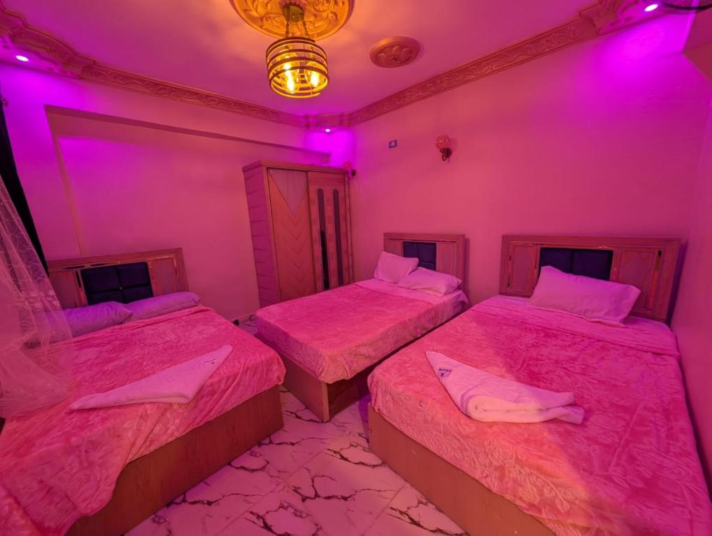Postel nebo postele na pokoji v ubytování Papy house