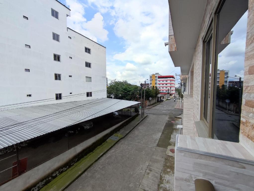 Budova, kde se aparthotel nachází