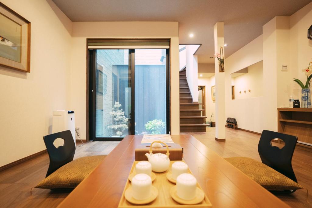 Posezení v ubytování 谷町君・星屋・城下の宿